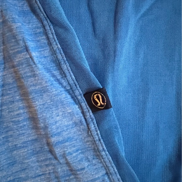 Lululemon Mesh Back Tee - Picture 4 of 4